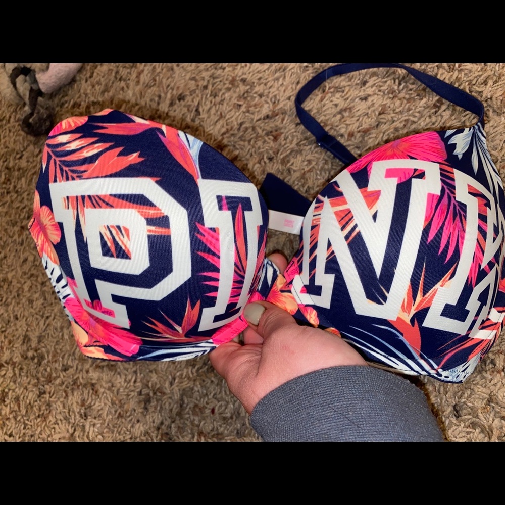 Victoria Secret Bra